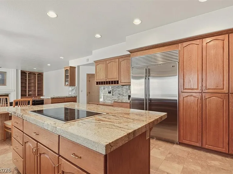 1888 Woodhaven Dr — Photo 19