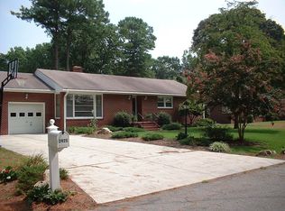 2425 Bidgood Dr, Portsmouth, VA 23703