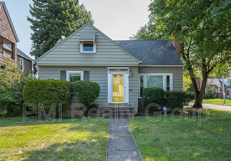 1547 Sherbrook Rd — Photo 34