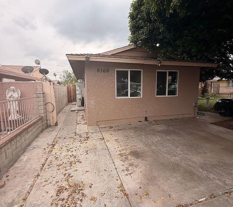 1st image of 8570 Via Norte Dr
