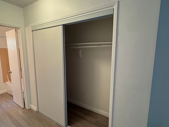 5th image of 3730 Vinton Ave APT 3