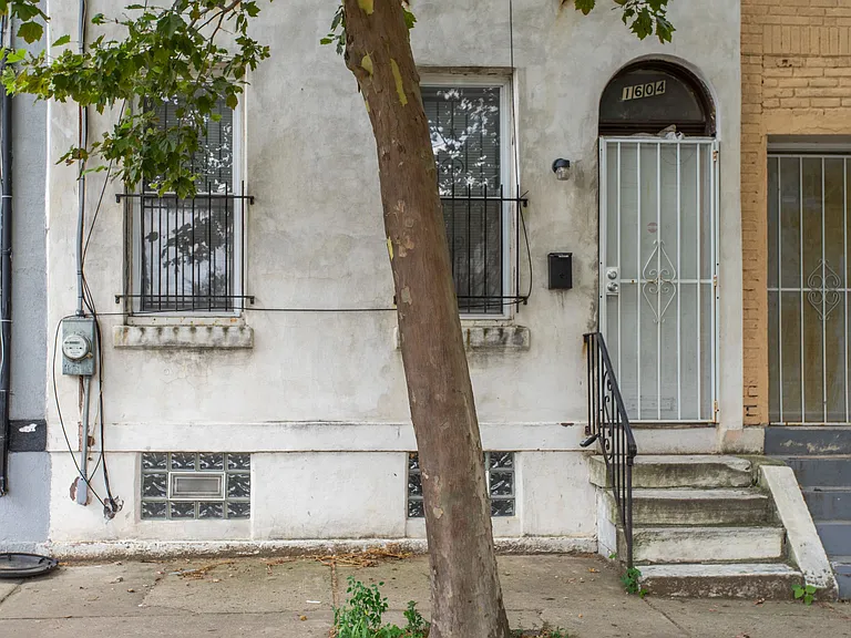 1604 N Bouvier St — Photo 33