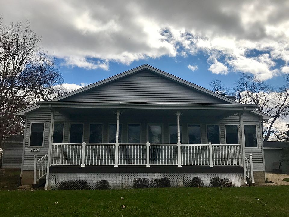 1st image of 42877 N Lenora St