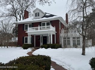 3614 Edgevale Rd, Toledo, OH 43606