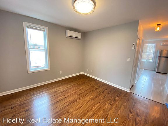2nd image of 343 Liberty St Floor 2