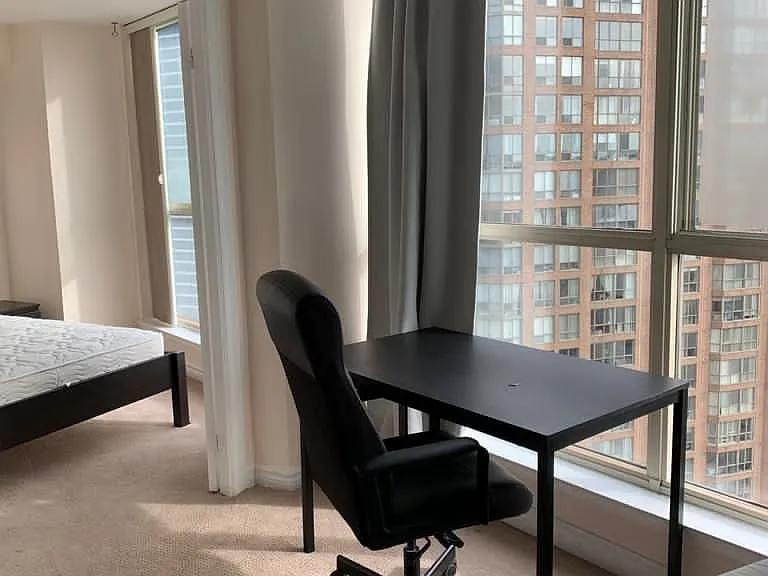 1055 Bay St #2210 — Photo 9