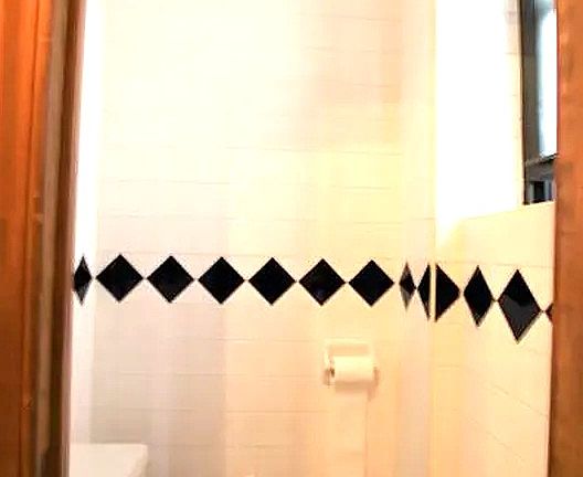 5th image of 202 Mott St APT 21