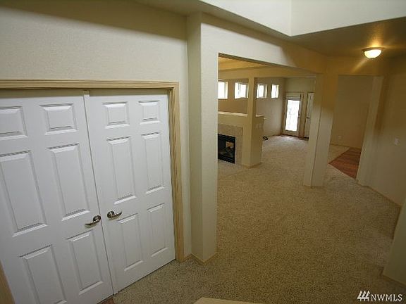 3rd image of 18022 97th Avenue Ct E