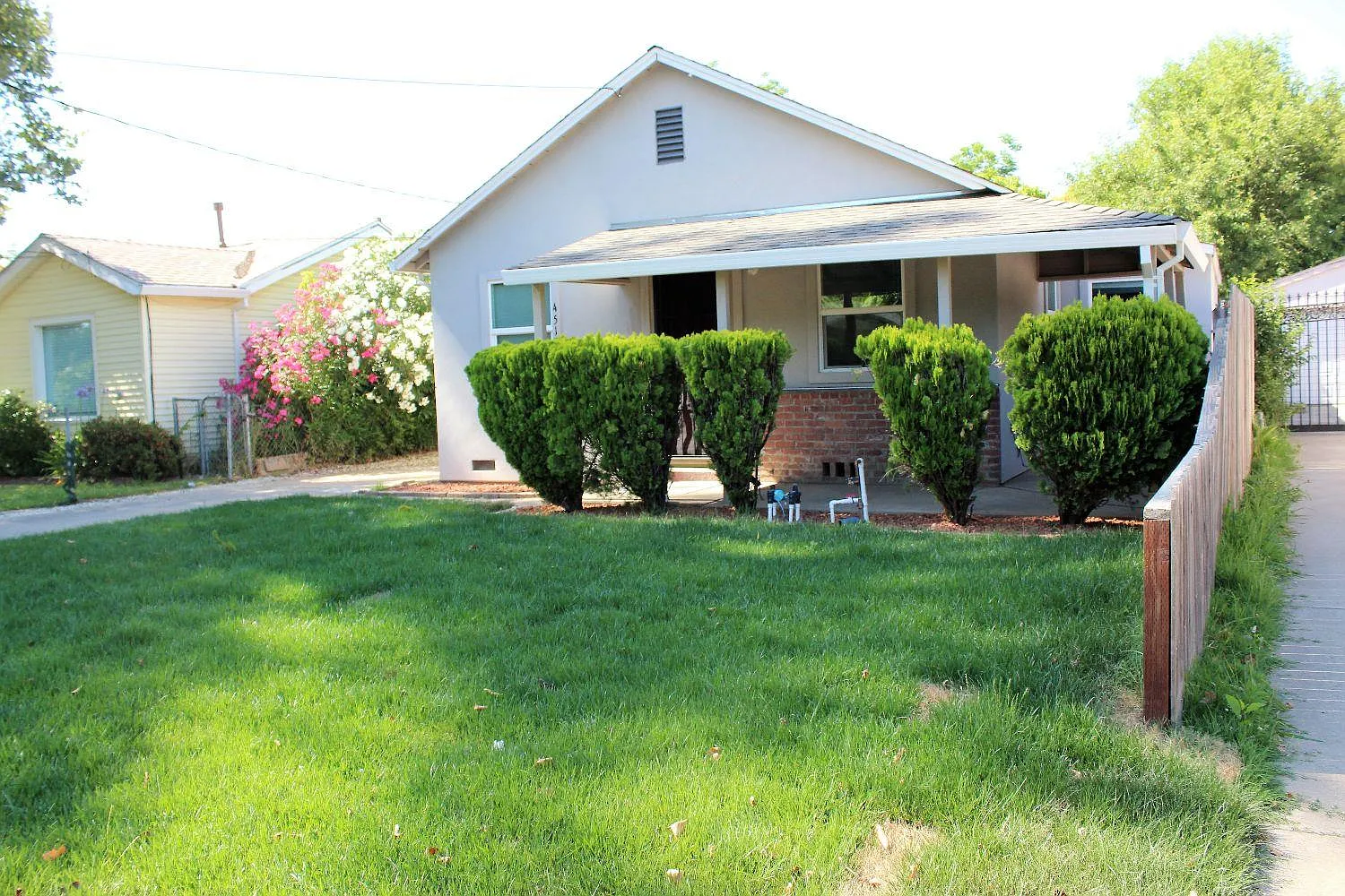 5417 9th Ave photo 1
