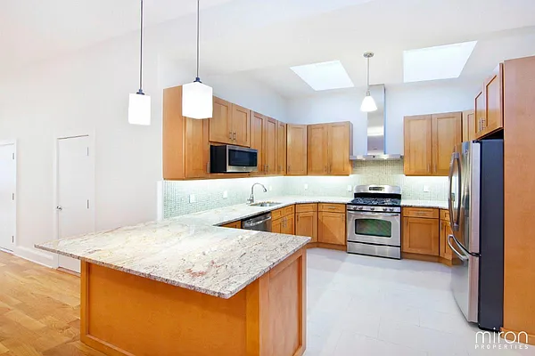 Rented by Miron Properties | media 2