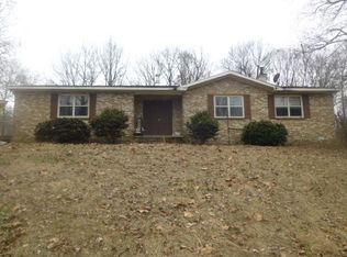 490 Powell Hollow Rd, Tullahoma, TN 37388