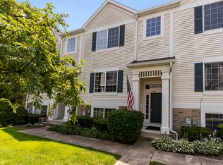 148 Enclave Cir UNIT D, Bolingbrook, IL 60440