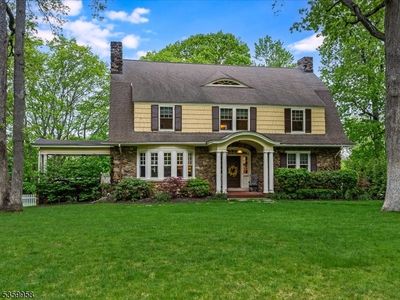 32 Rensselaer Rd, Essex Fells, NJ, 07021