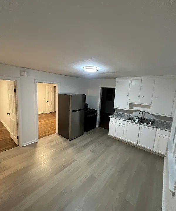 13916 Durkee Ave