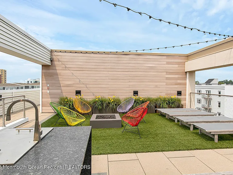 601 Heck St #304 — Photo 28