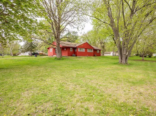 4409 Hickory St, Red Wing, MN 55066