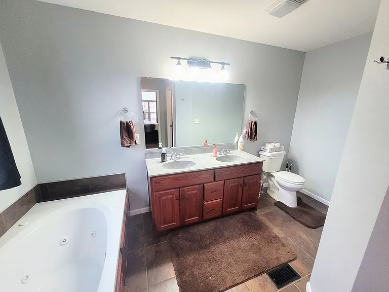 22929 Revelation Rd — Photo 3