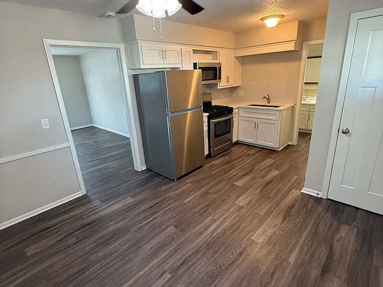5802 Reeder St #5802 — Photo 5