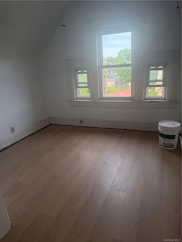148 Claremont Ave Photo 1