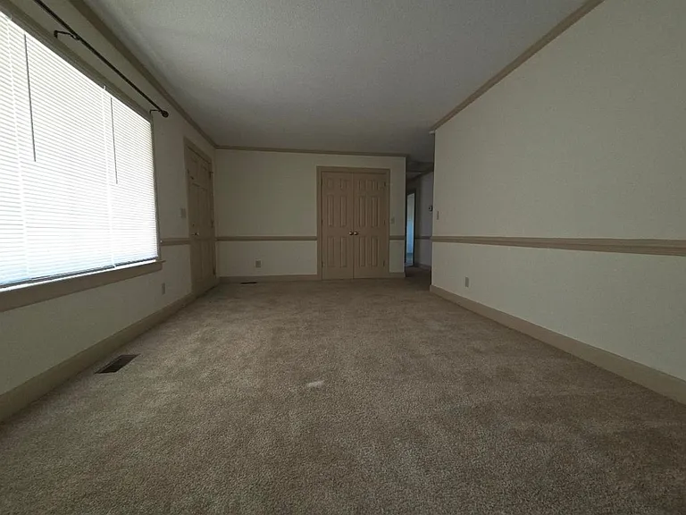 311 Moyton Ave — Photo 3