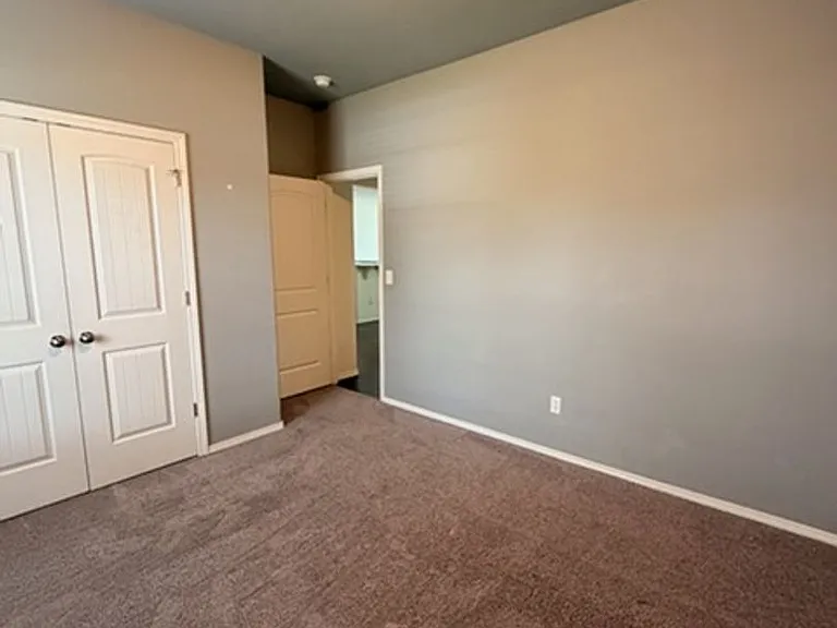 691 Morningside Dr — Photo 27
