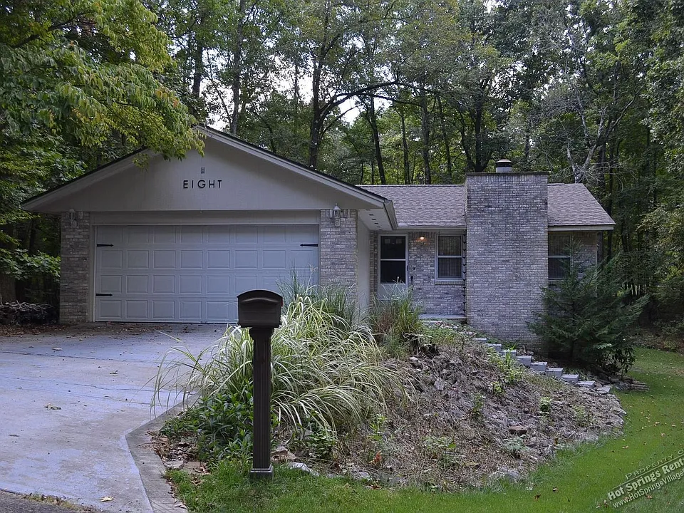 8 Tarifa Ln