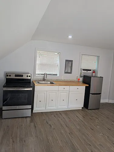 1403 College Park Ln #C Photo 1 1403 College Park Ln #C Photo 1