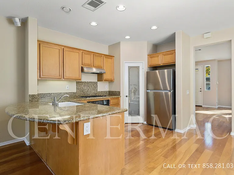 8320 Bryn Glen Way — Photo 9