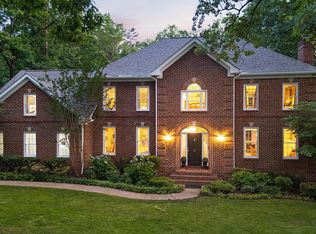 3 Chamblee Ct, Signal Mountain, TN 37377