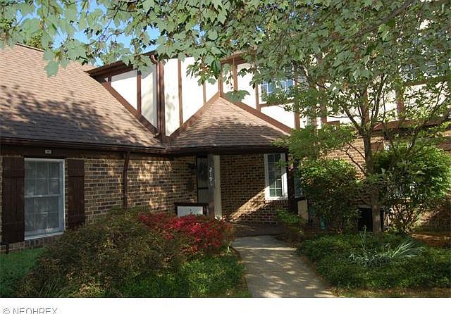 1st image of 2191 Fairway Blvd