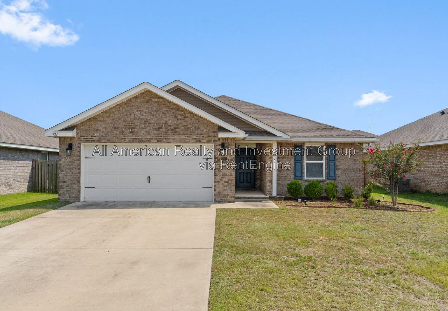 3 bed, 2.0 bath, 1631 sqft, $1,975 — Photo 2
