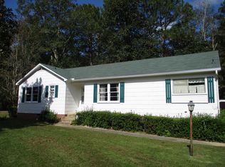 46 E Ridge Rd, Laurel, MS 39440