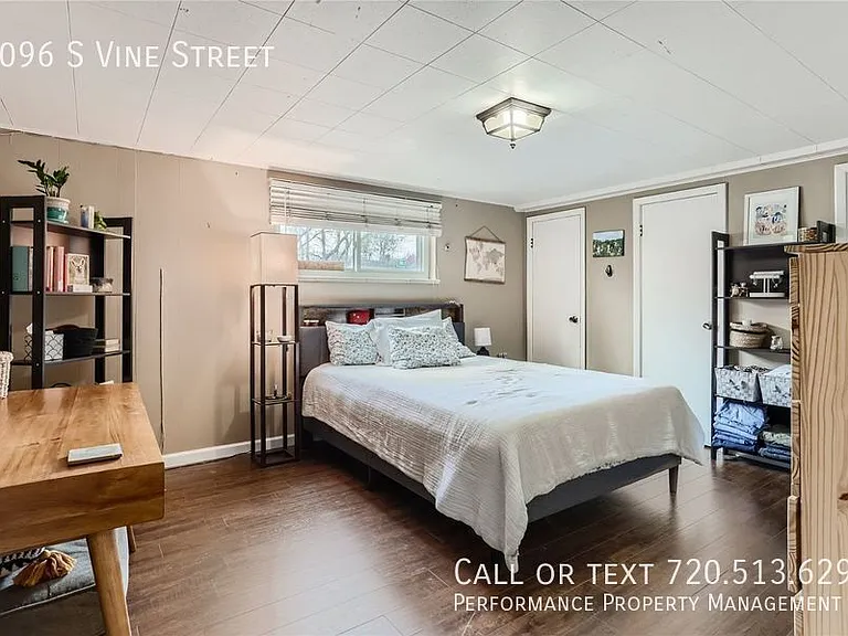 1096 S Vine St — Photo 19