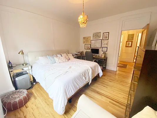 Rented by Rachel Realty | media 25