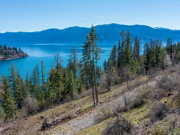 577 Midas Dr, Sagle, ID 83860