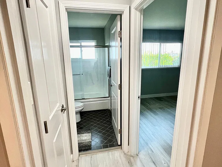 1113 Haddon Dr #1 — Photo 10