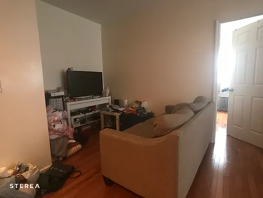 Rented by Sterea Agency | media 9