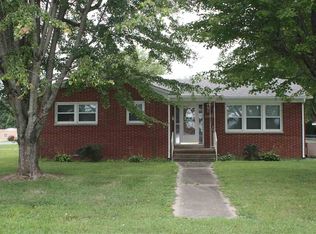 1207 S 11th St, Mayfield, KY 42066