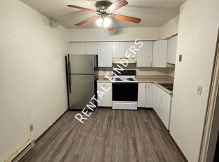 10 Cottage Row #8, Marinette, WI 54143