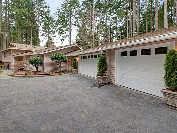 2nd image of 9912 40th Avenue Ct