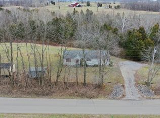 9362 Little Hominy Ridge Rd, Florence, IN 47020