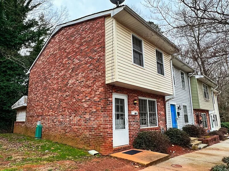 128 Pine Creek Court Ext — Photo 2