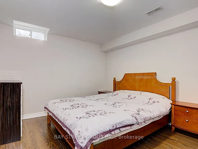 201 Bilbrough St — Photo 27