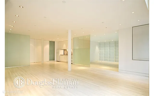 Rented by Douglas Elliman | media 24