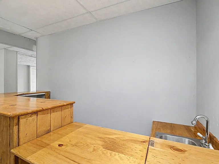 12116 Wincanton Dr — Photo 30