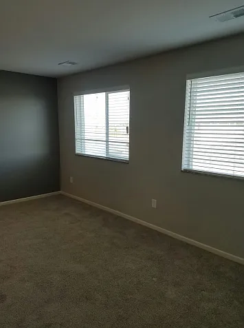 Large Windows in Living Space Large Windows in Living Space