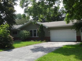 8581 N 63rd St, Brown Deer, WI 53223