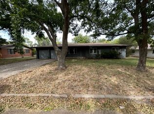 1003 N Willard Dr, Robinson, TX 76706