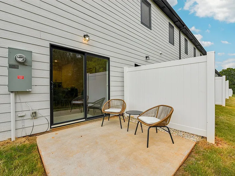 900 Ac Little Dr — Photo 20