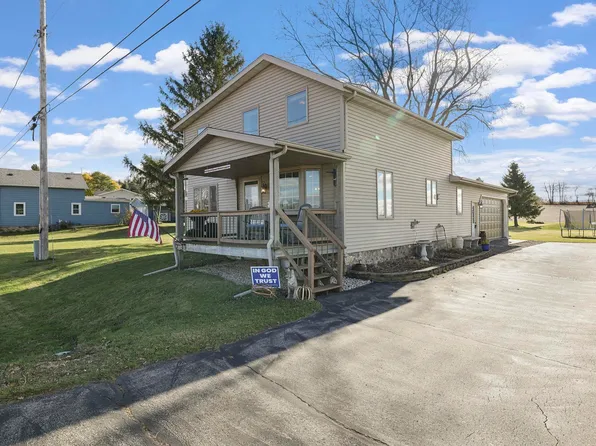 W6609 Saint Killian Dr, Campbellsport, WI 53010